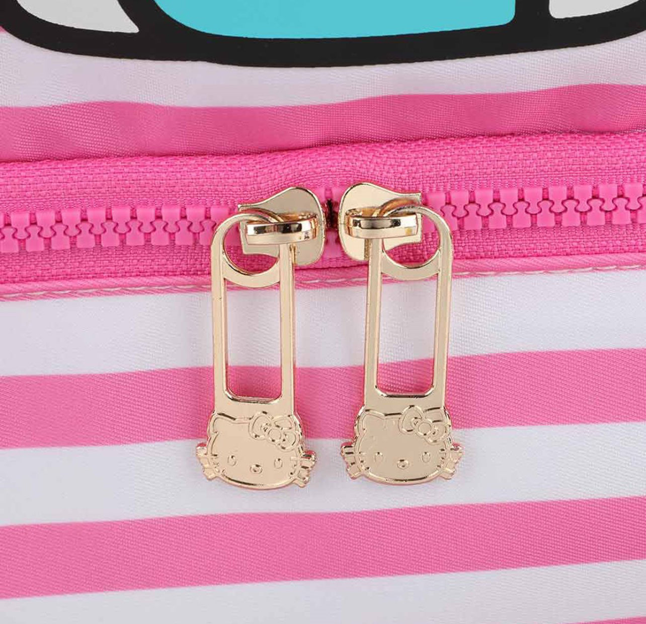 Bioworld Hello Kitty Striped Duffle Travel Bag ā Pink & White