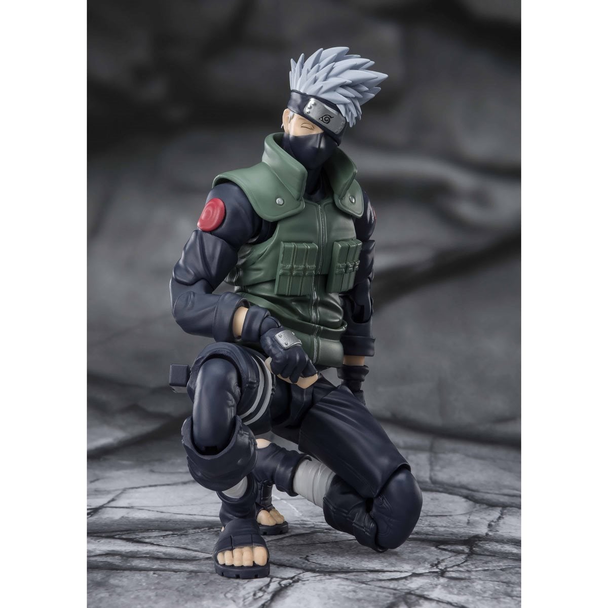Naruto Shippuden Kakashi Hatake The famed Sharingan Hero S.H.Figuarts Action Figure - Reissue
