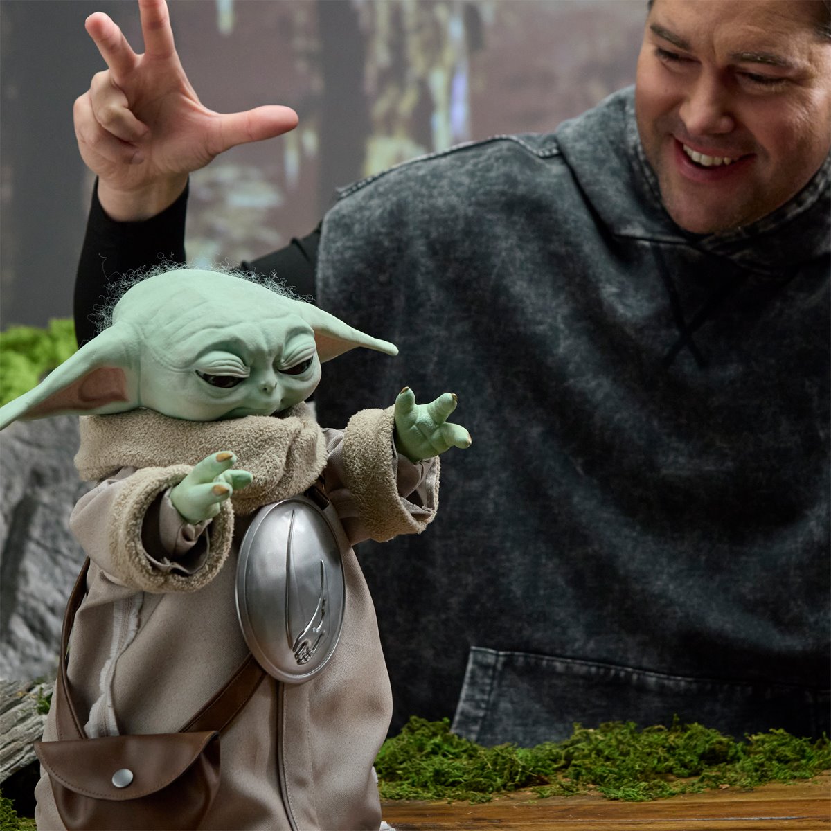 Star Wars Ultimate Grogu 1:1 Scale Premium Animatronic Replica — raised-hands interaction full view