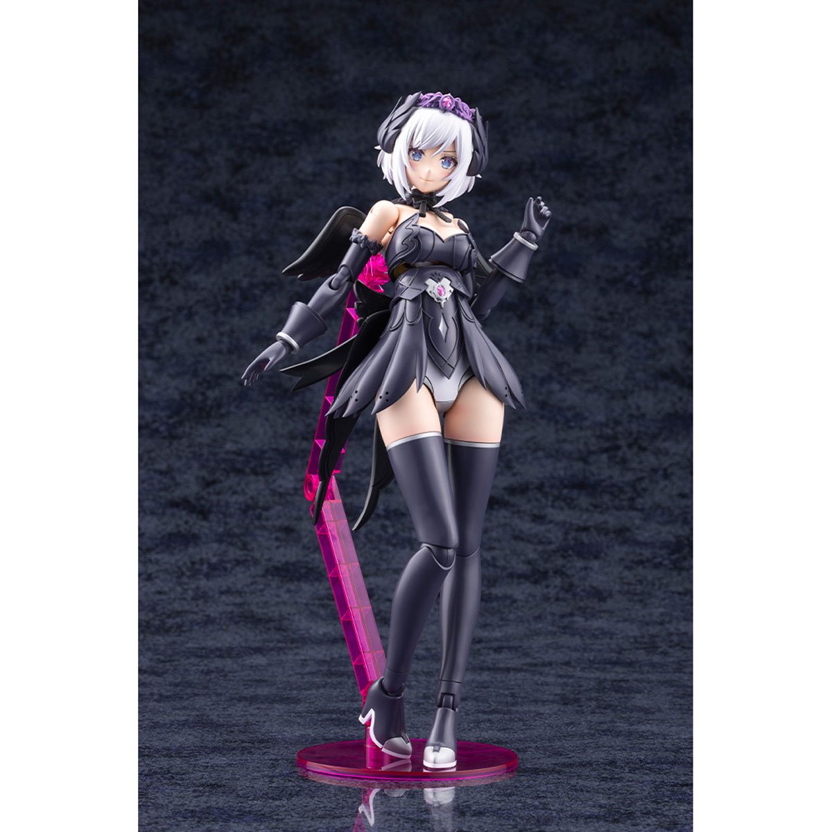 Arcanadea Lumitea ReACT-A Grande Scale Model Kit — normal-mode standing display without large wings