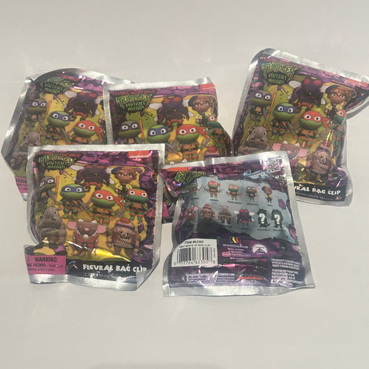 TMNT Mutnat Mayhem Figural Bag Clip X5 Pieces New Random Monogram Turtles Myster