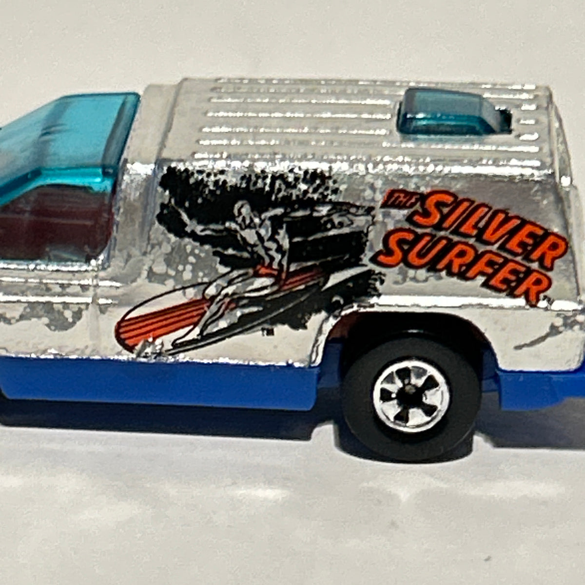 Hot Wheels 1:64 Chrome Silver Surfer Beach Blaster Van w/Black Walls 1978 Vintag