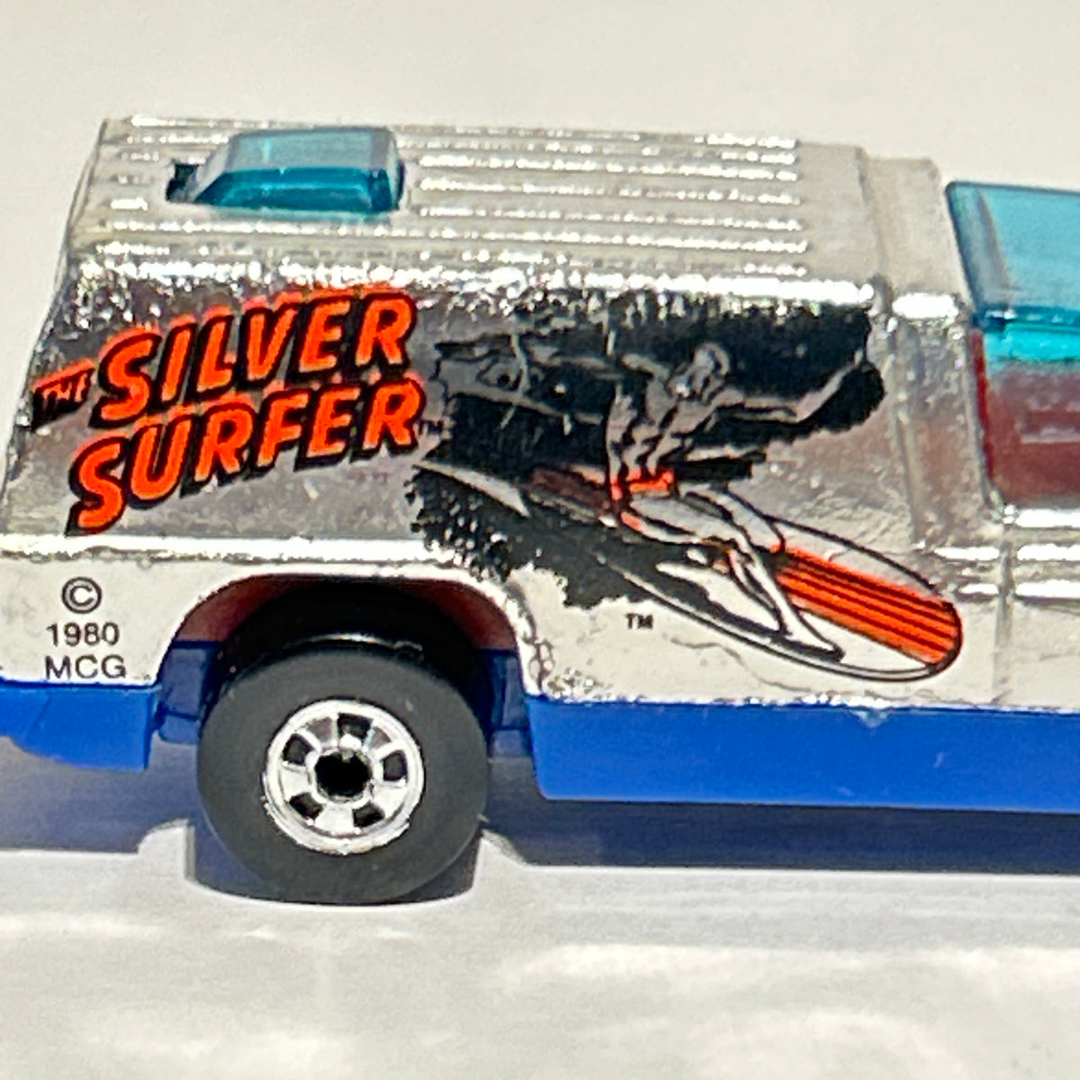 Hot Wheels 1:64 Chrome Silver Surfer Beach Blaster Van w/Black Walls 1978 Vintag