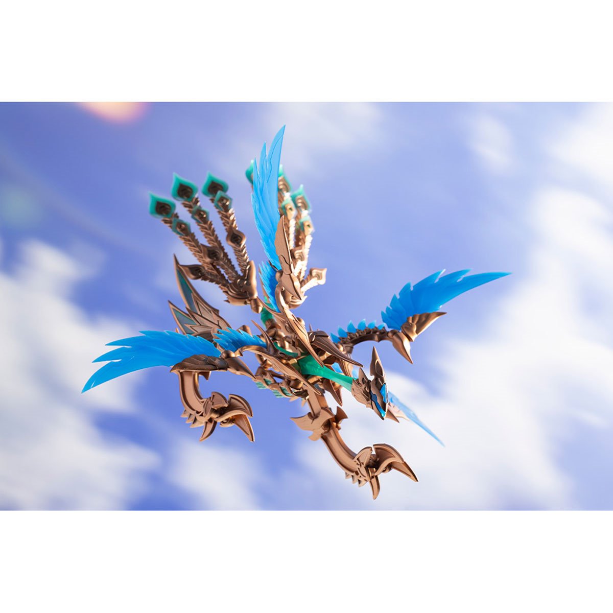 Arcanadea XenoAlma Orage Pavorea Model Kit — Monster Mode side flying pose against a sky background
